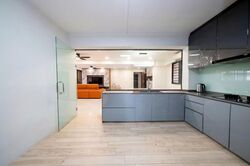 Blk 328 Tampines Street 32 (Tampines), HDB Executive #568070591